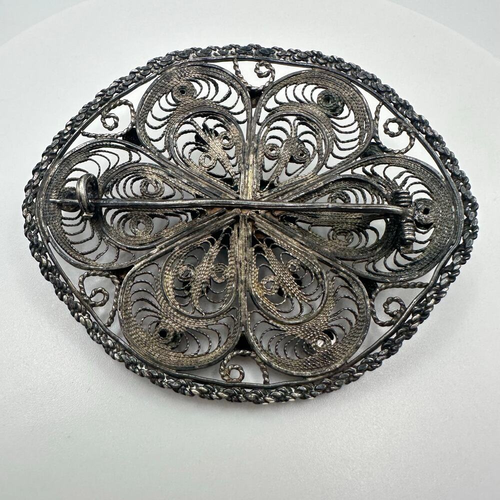 Antique Victorian solid 800 silver filigree green faux chrysoprase glass brooch - Picture 4 of 8